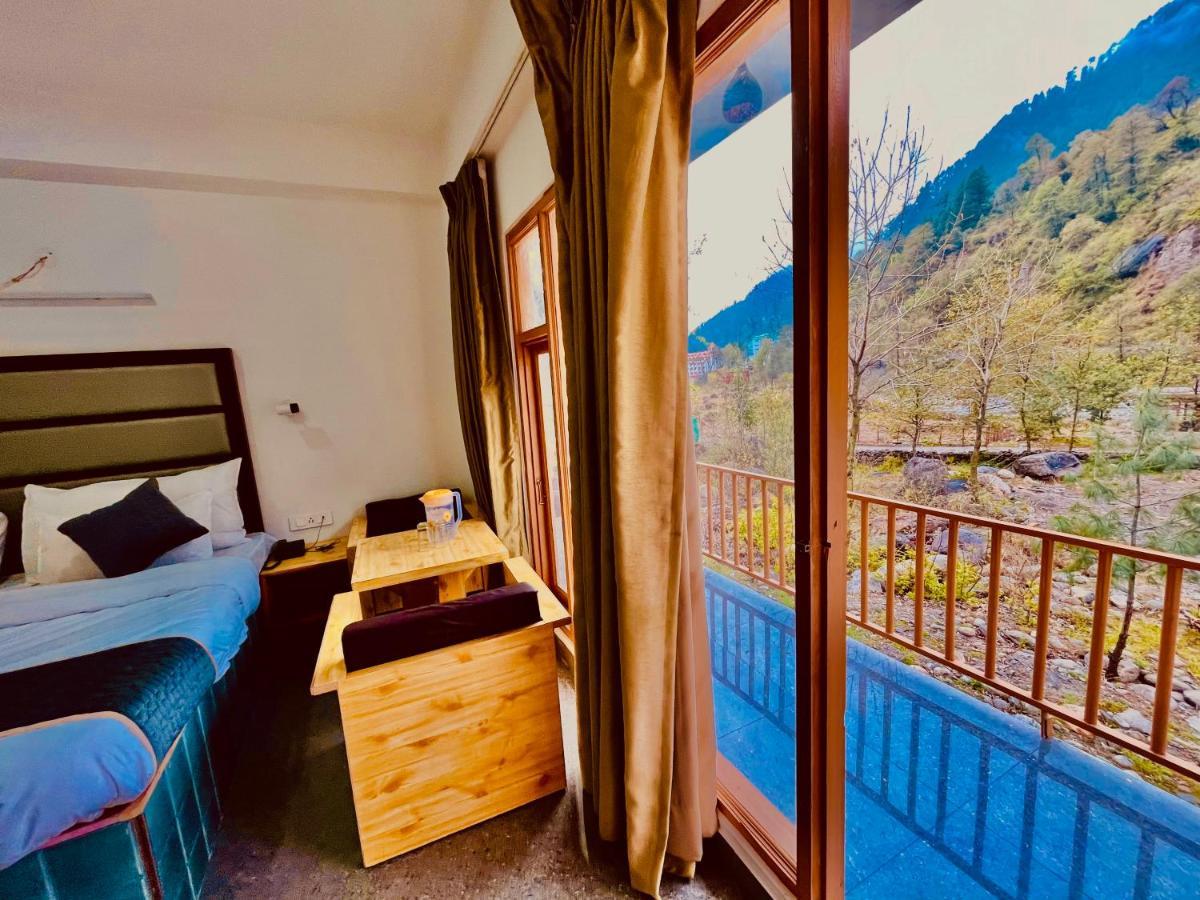 Hotel Beas River Retreat - A Riverside Hotel With Balcony Manāli Exterior foto