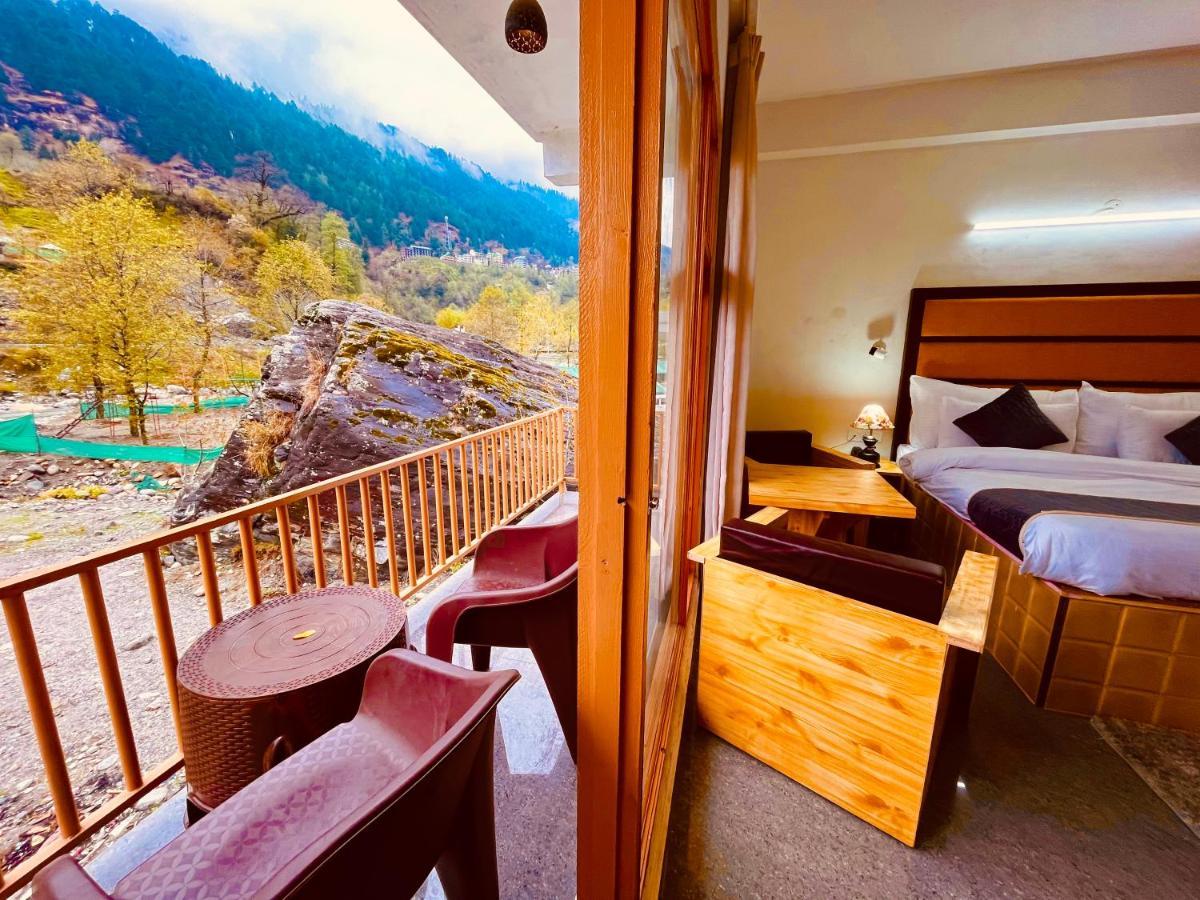 Hotel Beas River Retreat - A Riverside Hotel With Balcony Manāli Exterior foto